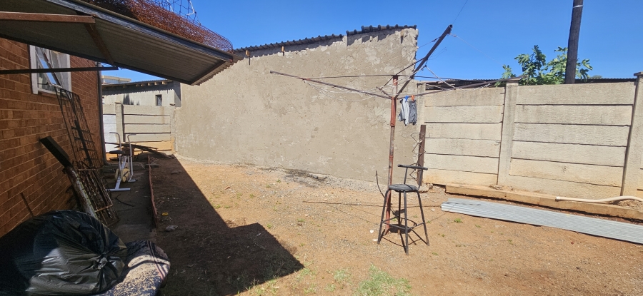 3 Bedroom Property for Sale in Beaconsfield Northern Cape